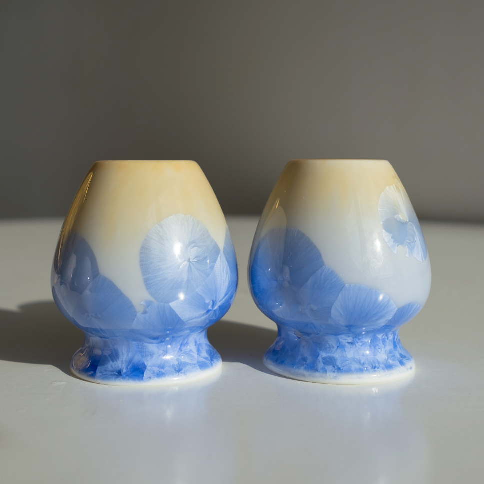 Snow Blue Matcha Set – 5 Piece Japanese Tea Ceremony Kit, showing front view side view of two blue stand  for bamboo whisk.